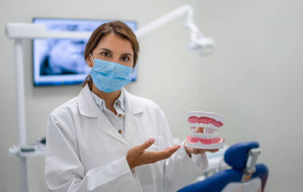 Best Weekend Emergency Dentist in Middlefield, OH
